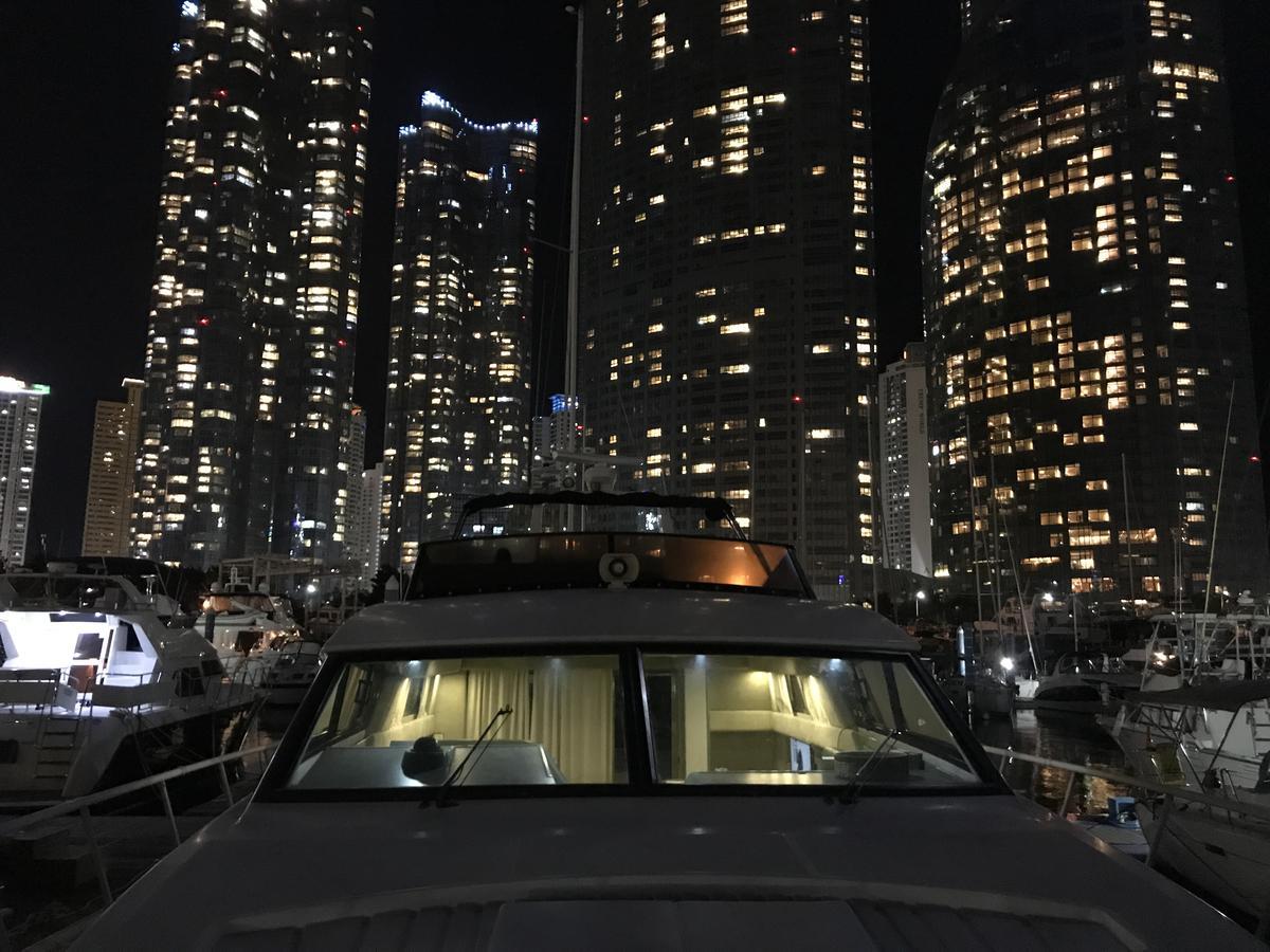 Sea And Yacht Otel Busan Dış mekan fotoğraf