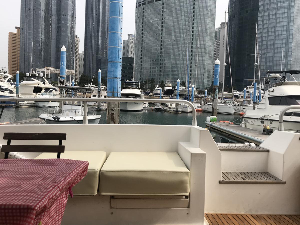 Sea And Yacht Otel Busan Dış mekan fotoğraf